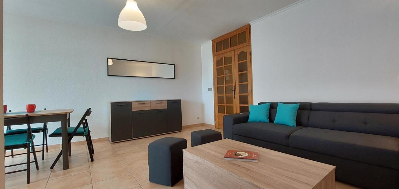Apartamento Grand T3 Lumineux Spacieux Propre, Confort, Parking, Ascenseur, Emplacement Unique, Port-commerces-mer Et Plages A Pied, Location Du Samedi Au Samedi Sanary-sur-Mer