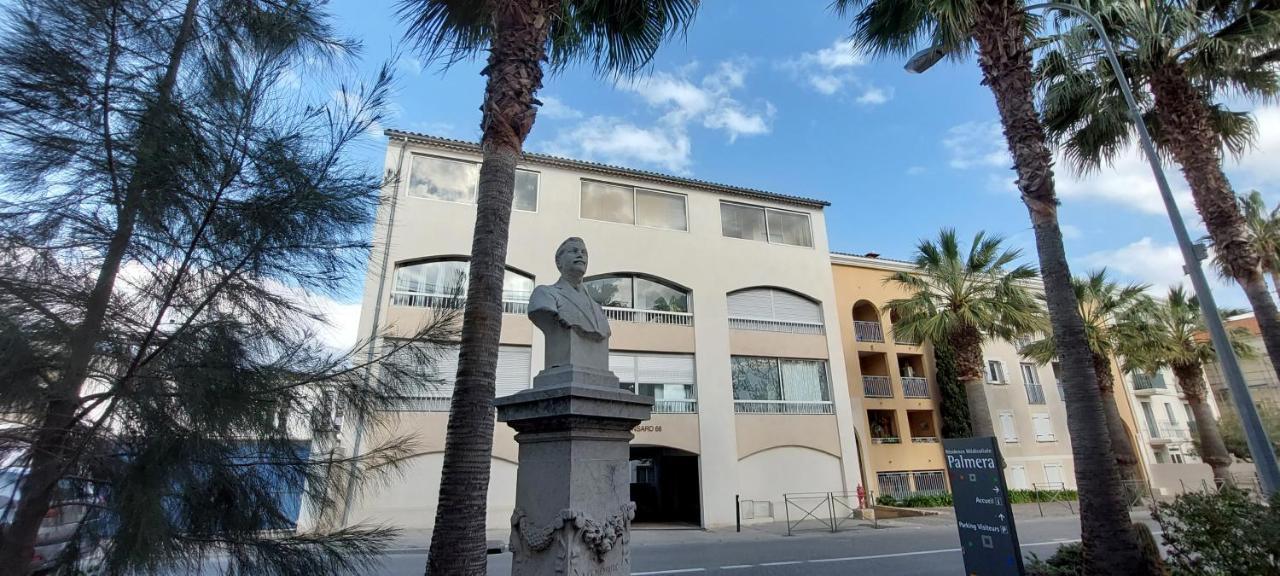 Apartment Grand T3 Lumineux Spacieux Propre, Confort, Parking, Ascenseur, Emplacement Unique, Port-commerces-mer Et Plages A Pied, Location Du Samedi Au Samedi *